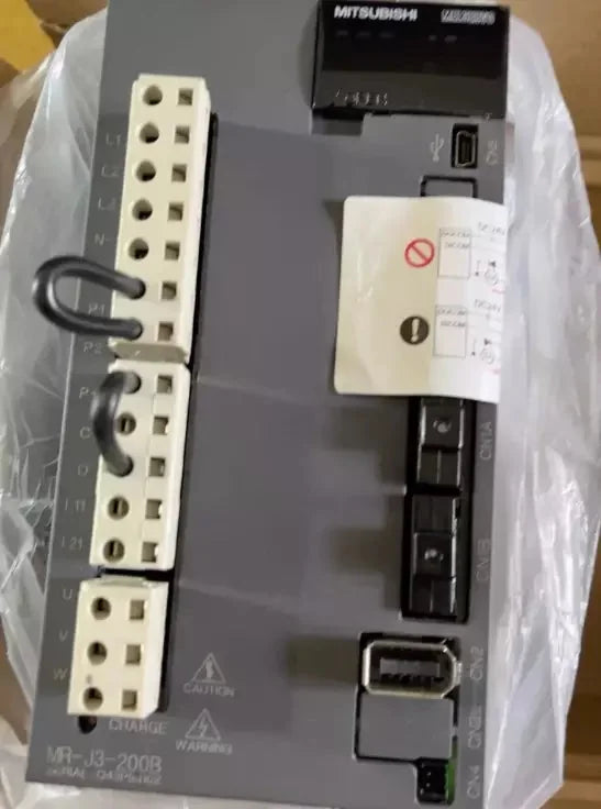 new 1pc mitsubishi mr-j3-200b servo drive mrj3200b - MITSUBISHI [4]