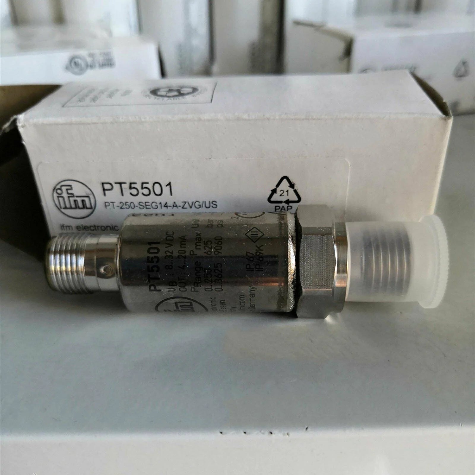 new For IFM PT5501 pressure sensor - IFM [1]