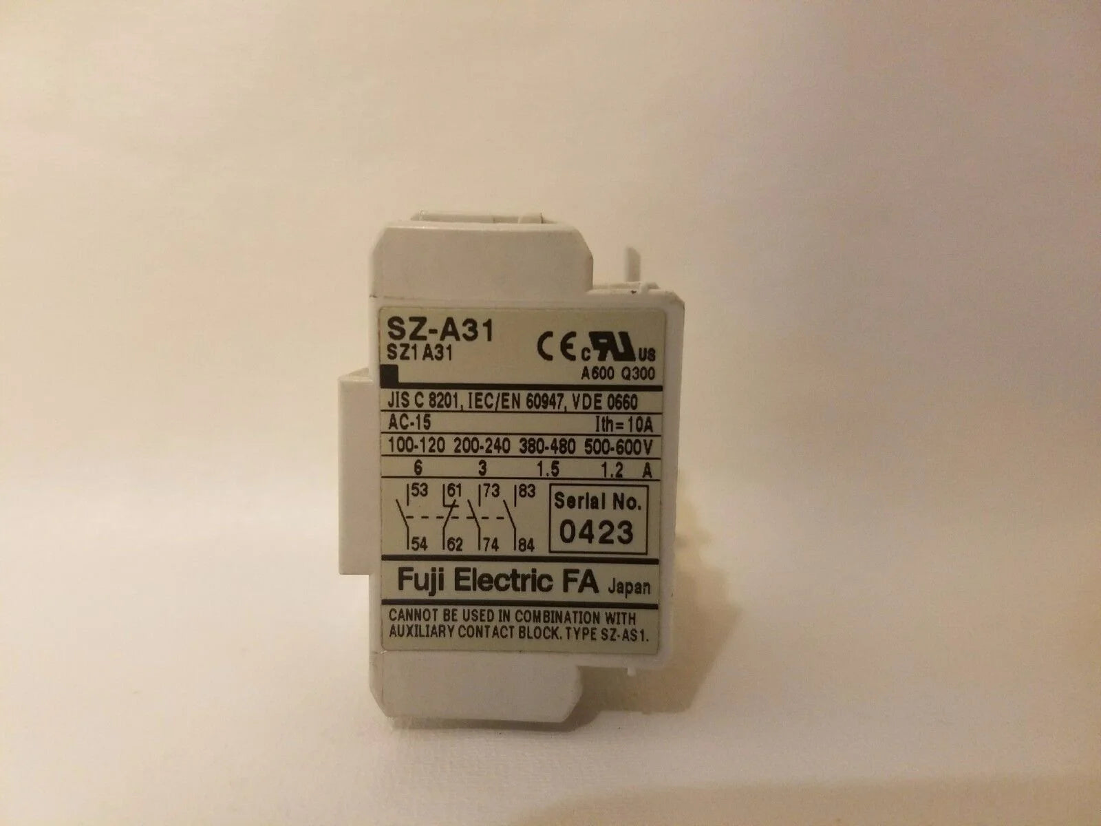 new Fuji Electric SZ-A31 Auxiliary Contact Block SZ1A31 - FUJI ELECTRIC [1]