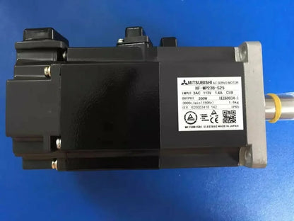 new ONE Mitsubishi servo motor HF-MP23B-S25 HFMP23BS25 200W One year - MITSUBISHI [1]