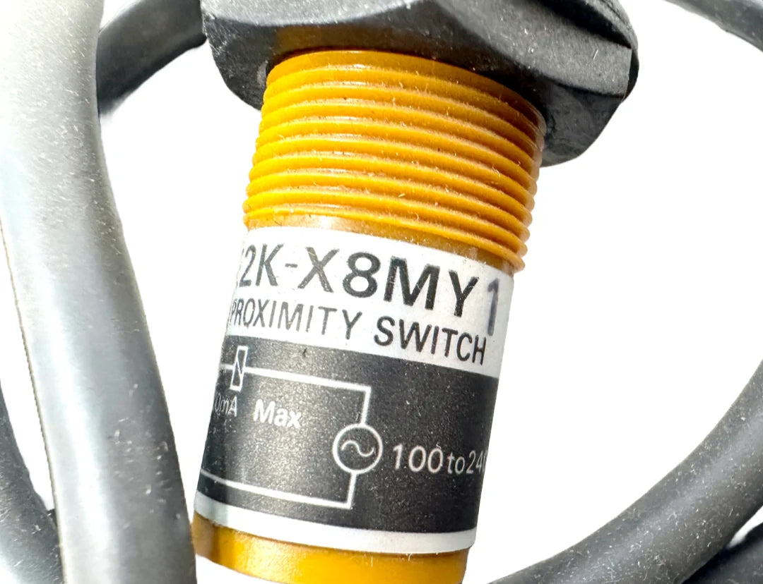 new Omron E2K-X8MY1 Sensor - OMRON [4]