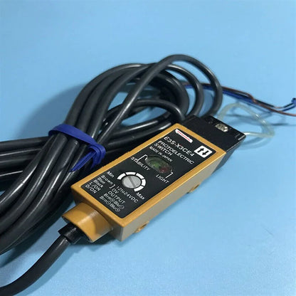 new Omron E3S-X3CE4 Photoelectric Switch One E3SX3CE4 - OMRON [2]