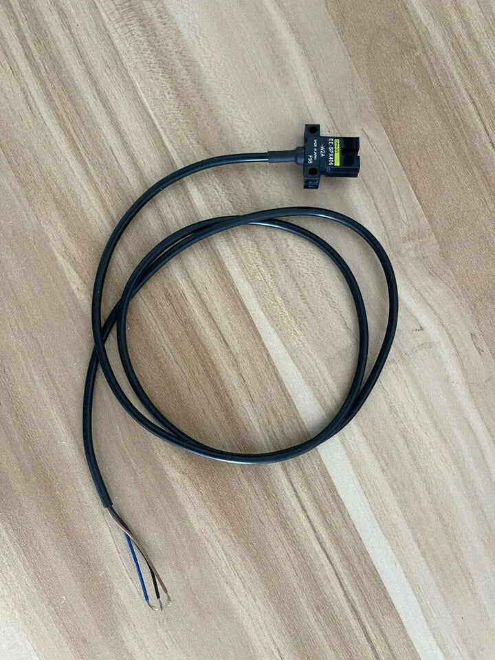 new Omron EE-SPX406-W2A Photoelectric Sensor One EESPX406W2A - OMRON [4]