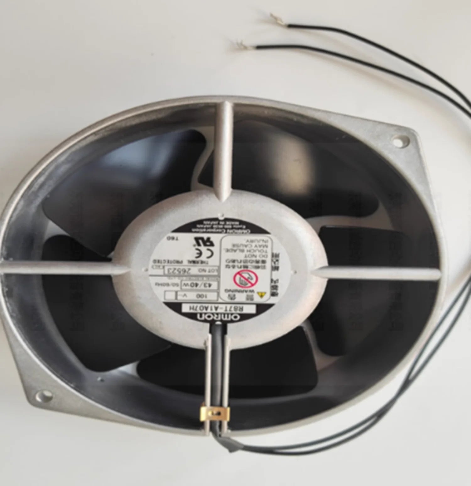 new Omron R87T-A1A07H sensor with high precision monitoring system - OMRON [1]