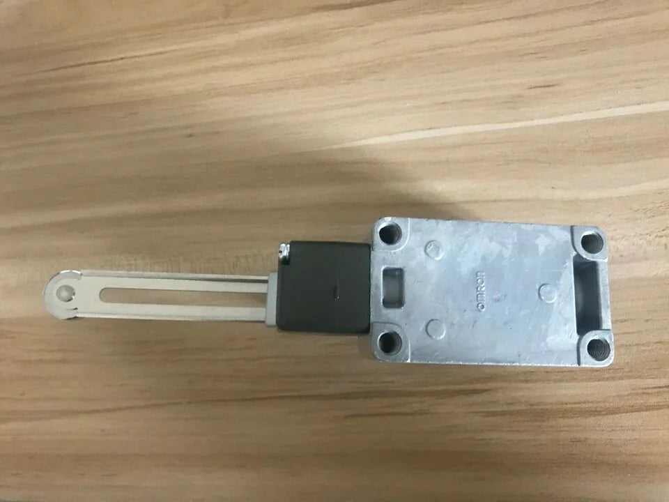 new Omron WLCA12-2N-N Limit Switch One WLCA122NN - OMRON [2]