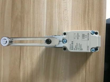 new Omron WLCA12-2N-N Limit Switch One WLCA122NN - OMRON [4]