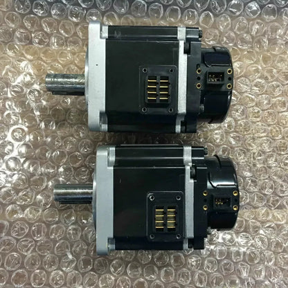 new One Omron R88M-1M20030T-S2 Servo Motor R88M1M20030TS2 ping - OMRON [2]