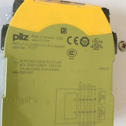 new One Pilz Safety relay PNOZ S7.2 C 24VDC 751177 off the shelf - SIEMENS [1]