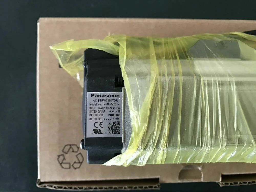 new Panasonic MHMJ042G1V Servo Motor In Box ping - PANASONIC [2]