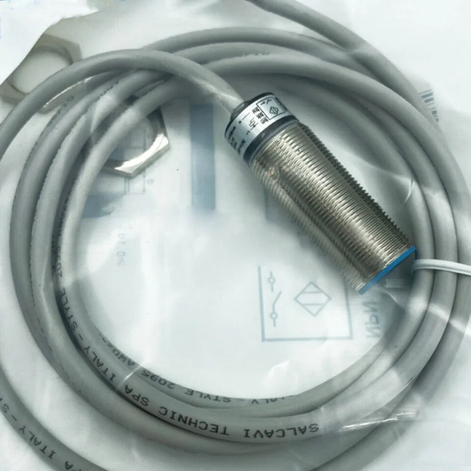 new SICK IM18-08BNS-ZW1 Proximity Switch One IM1808BNSZW1 - SICK [2]