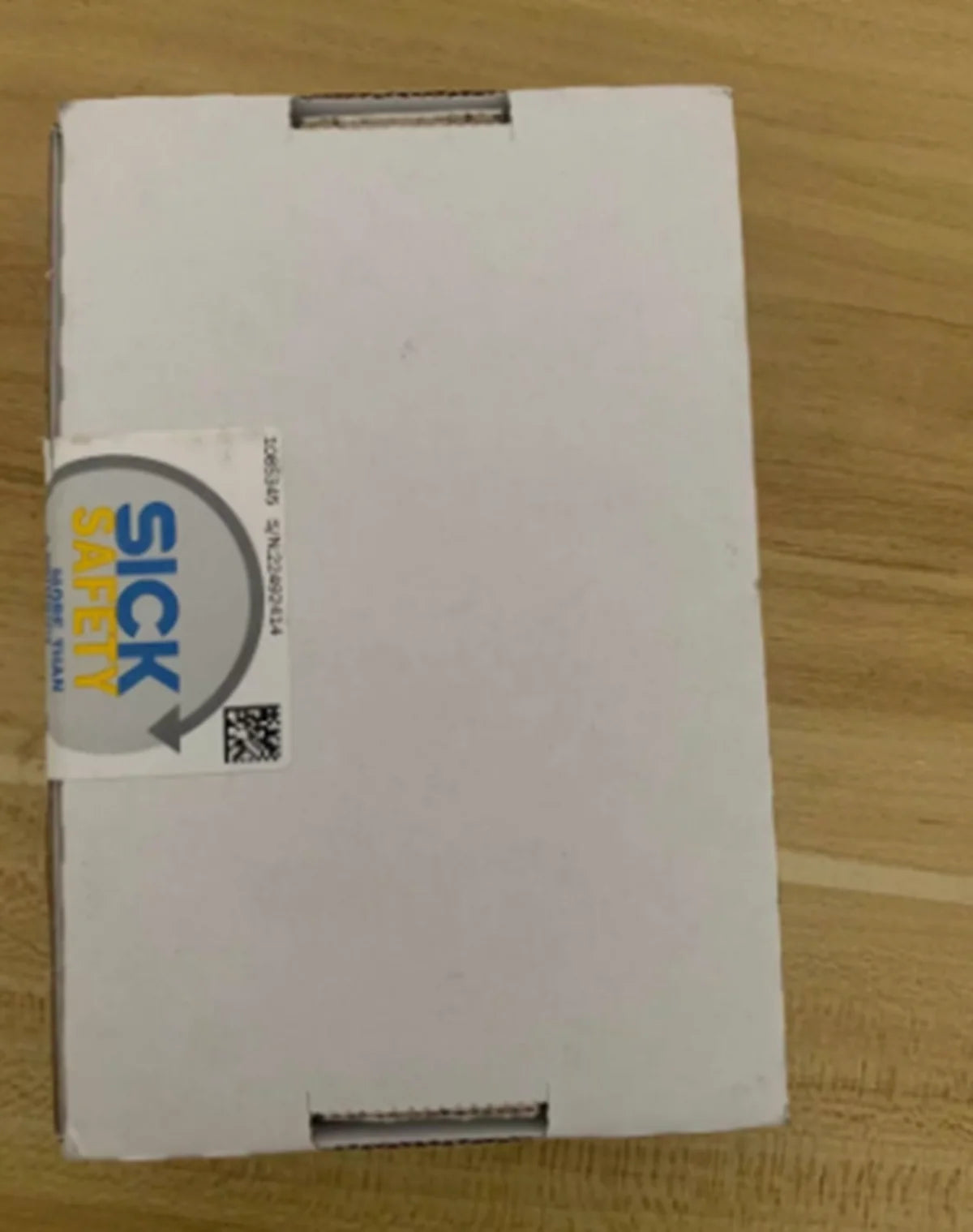 new Sick RLY3-EMSS100 Safety Relay – Sick Safety Relay Module, 100A, 24V, 100% reliable, industrial-grade safety relay, EMSS compatible - SICK [2]