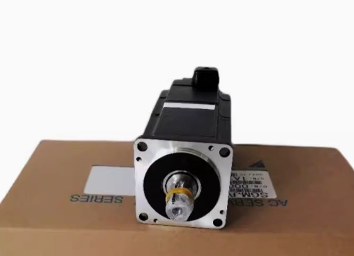 new YASKAWA AC SERVO MOTOR SGMPH-01AAA6C SGMPH01AAA6C - YASKAWA [1]