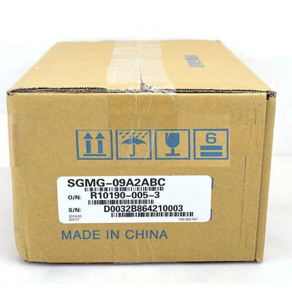new YASKAWA SGMG-09A2ABC 1PC Servo Motor In Box ping SGMG09A2ABC - YASKAWA [5]