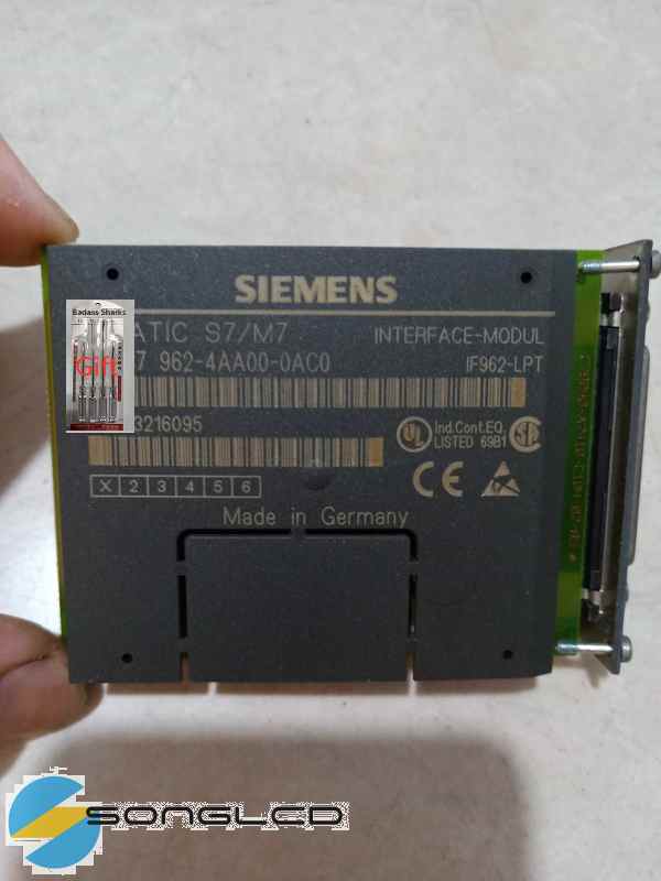 1pcs 6ES7962-4AA00-0AC0 IF962-LPT SIMATIC S7/M - SIEMENS
