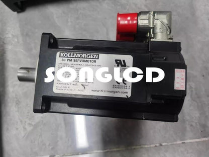 1PCS AKM42J-ANCN2-00 DC Motor - AKM