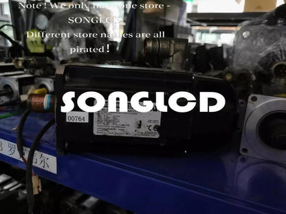 1PCS AKM52K-CNC2AA00 Servo Motor - AKM MOTOR CO., LTD.