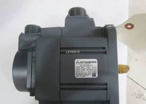 1PCS NEW HC-SF52BK-S1 Black Servo Motor - ABB