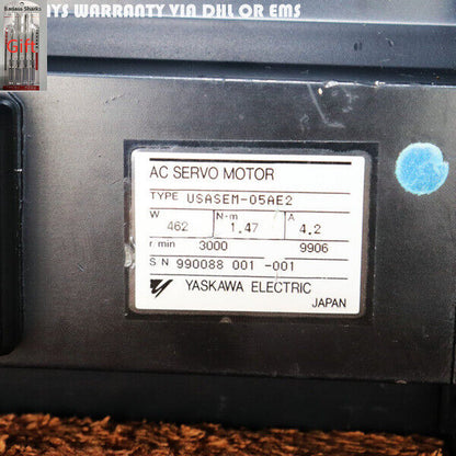 YASKAWA AC SERVO MOTOR USASEM-05AE2 - YASKAWA