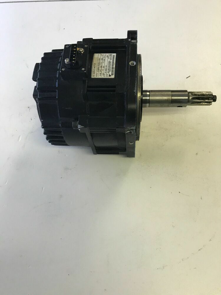 1pcs yaskawa sgmrv-05ana-yr21 servo motor for motoman robot - YASKAWA