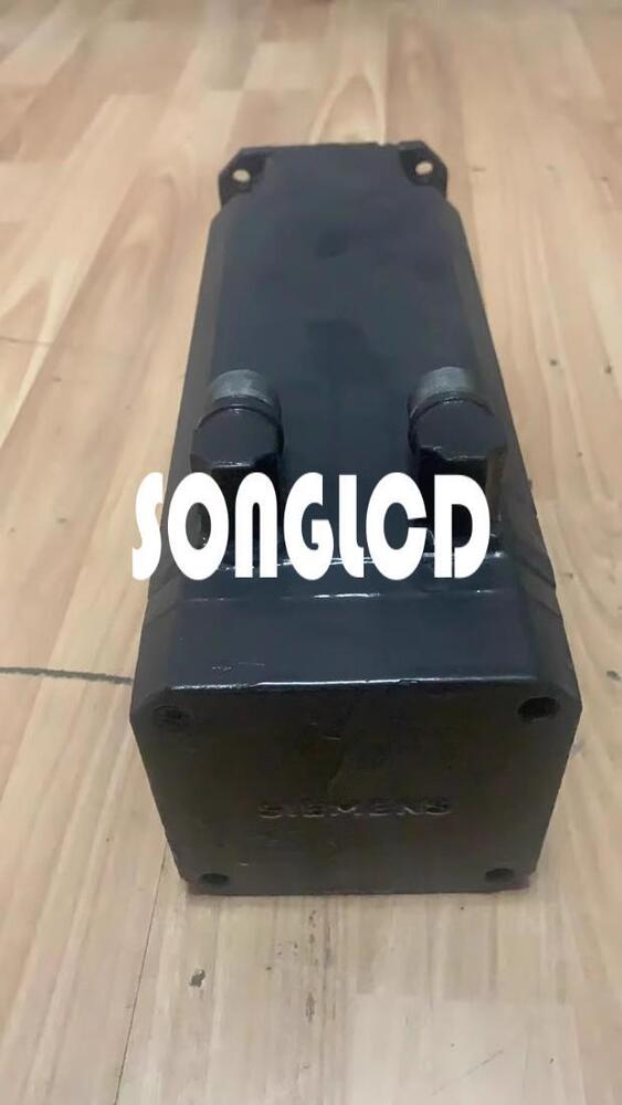 1PCS SIMOVERT Masterdrives 1FT6064-6AF71-4AH1-Z Motor - SIMOVERT