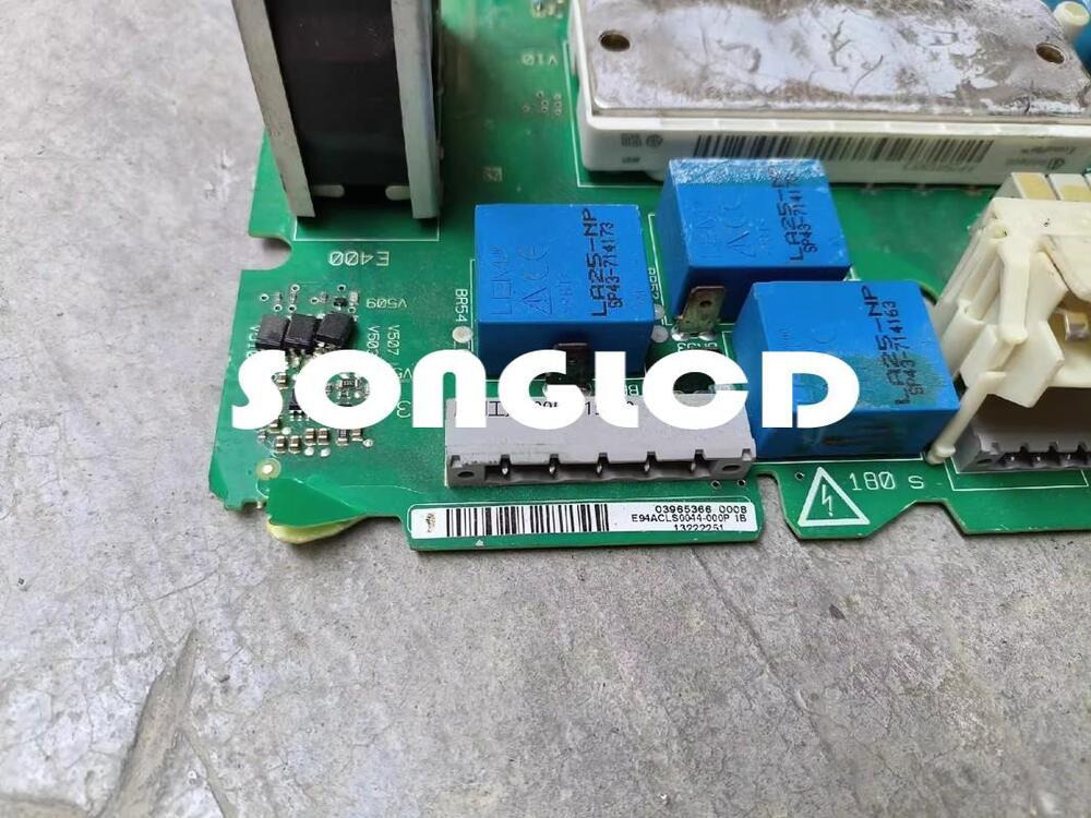 1PCS E94ACLS0074-000P Frequency Converter Module - KOEED