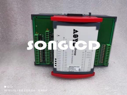 New QDIO 24/24/2 Electrical Component - OMRON