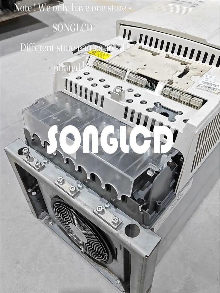 ABB ACS800-01-0100-3+P901 Industrial AC Drive - ABB