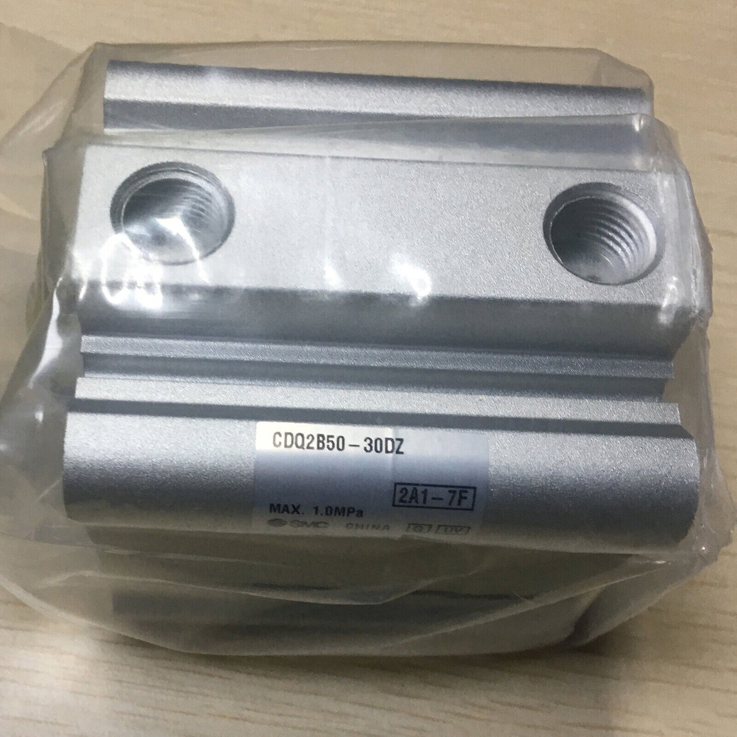 1PC SMC Air Cylinder CDQ2B50-30DZ - SMC
