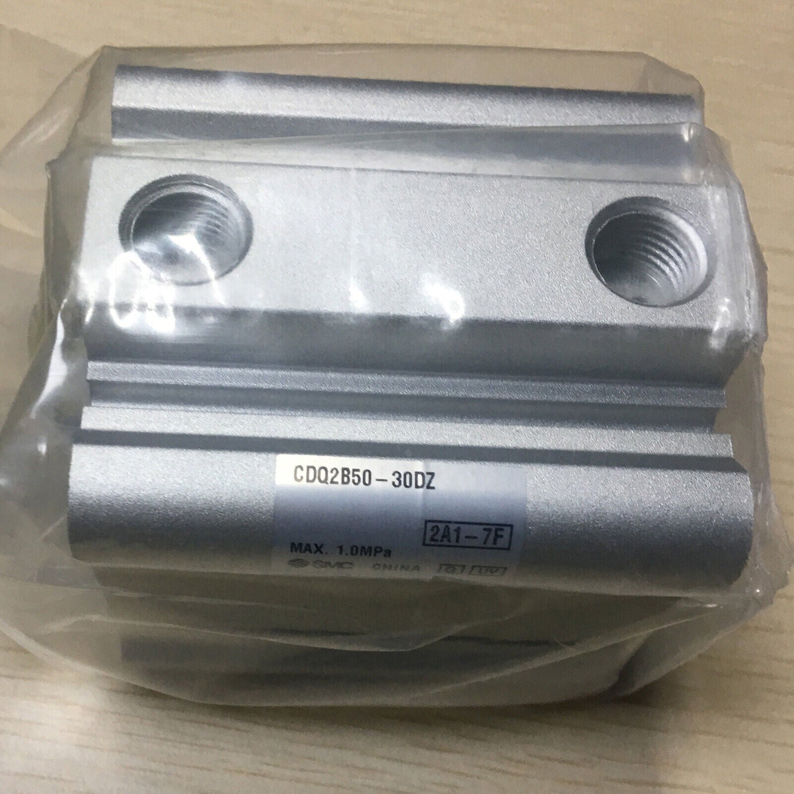 1PC SMC Air Cylinder CDQ2B50-30DZ - SMC