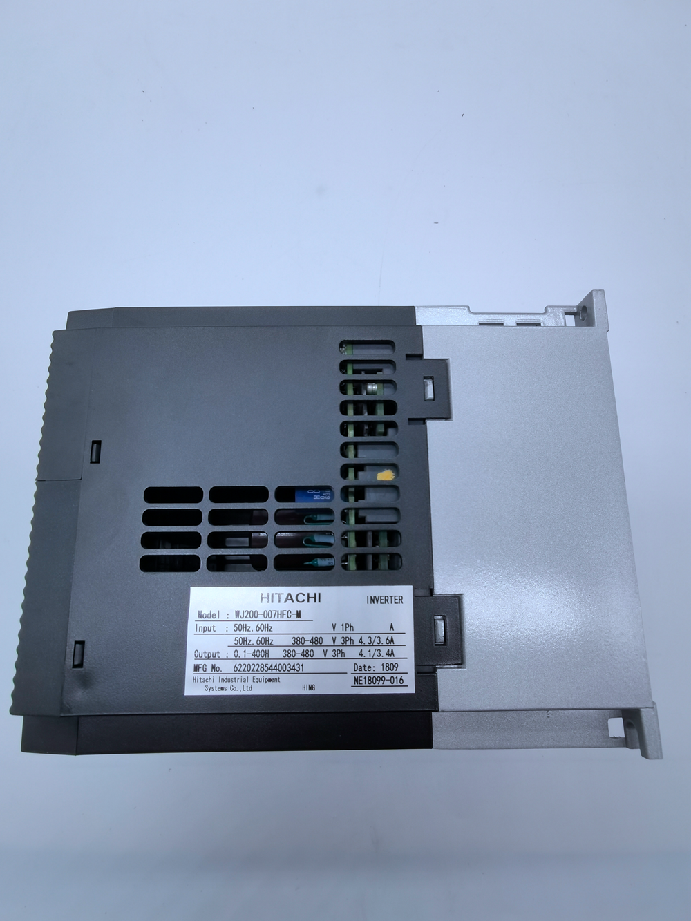 new 1PCS HITACHI frequency converter WJ200-007HFC-M SJ200 0.75KW 380V - HITACHI