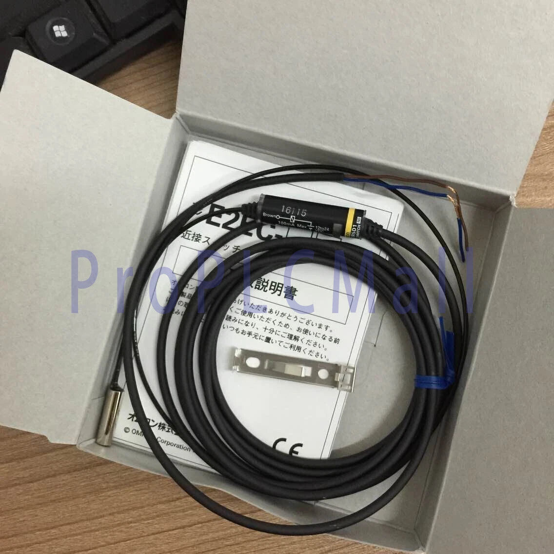 OMRON E2EC-C1R5D1 Proximity Sensor E2ECC1R5D1 Free Shipping 1PCS