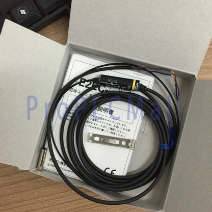 OMRON E2EC-C1R5D1 Proximity Sensor E2ECC1R5D1 Free Shipping 1PCS