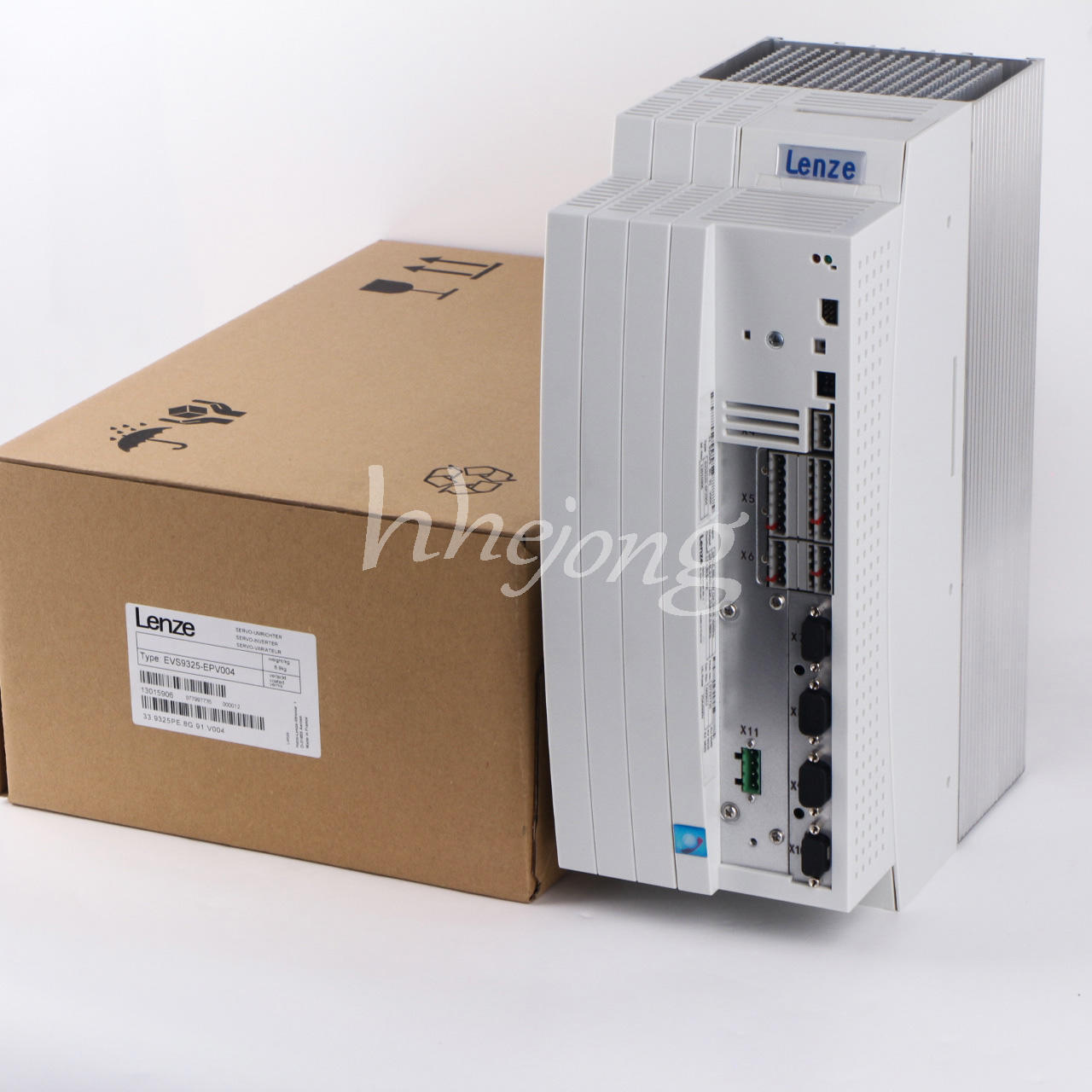 EVS9325EPV004 Servo Drive Inverter - LEZNE