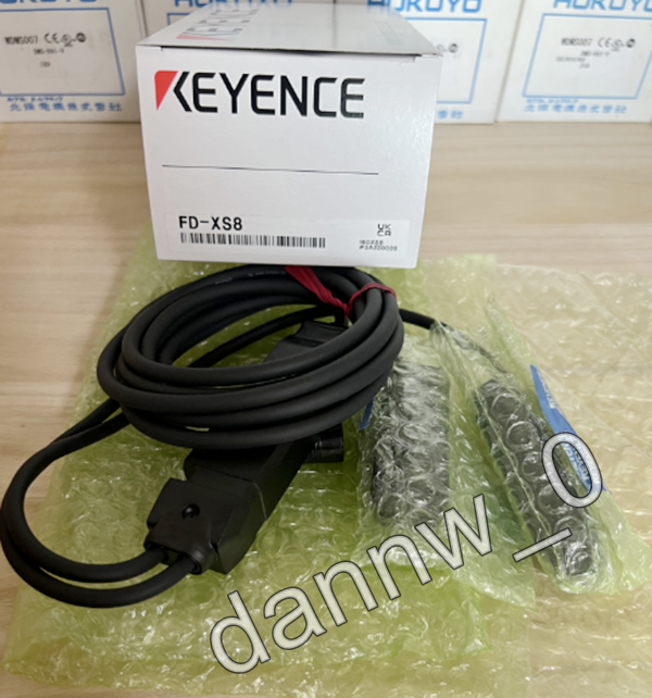 new KEYENCE FD-XS8 Clamp-on flow sensor - KEYENCE