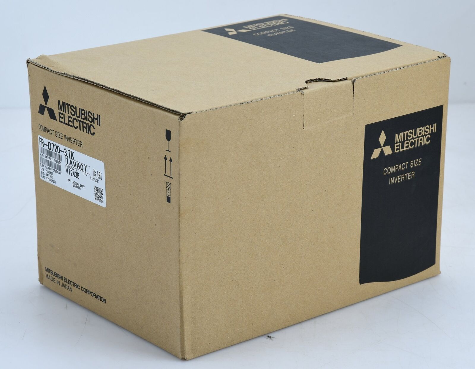 Mitsubishi 1PC Inverter D700 220V 3.7KW 3PH 3.7KW 220V one year - MITSUBISHI
