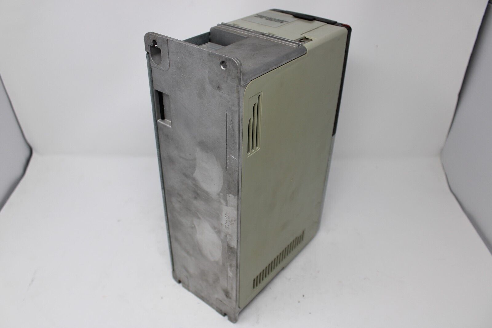 used Allen Bradley 20BC8P7A0AYNANC0 PowerFlex 700 - ALLEN BRADLEY