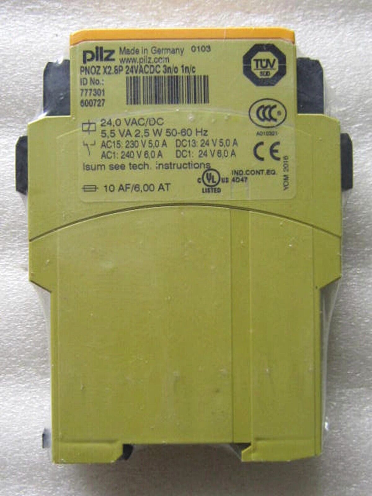 PILZ PNOZ X2.8P 24VACDC 777301 Safety Relay PILZ