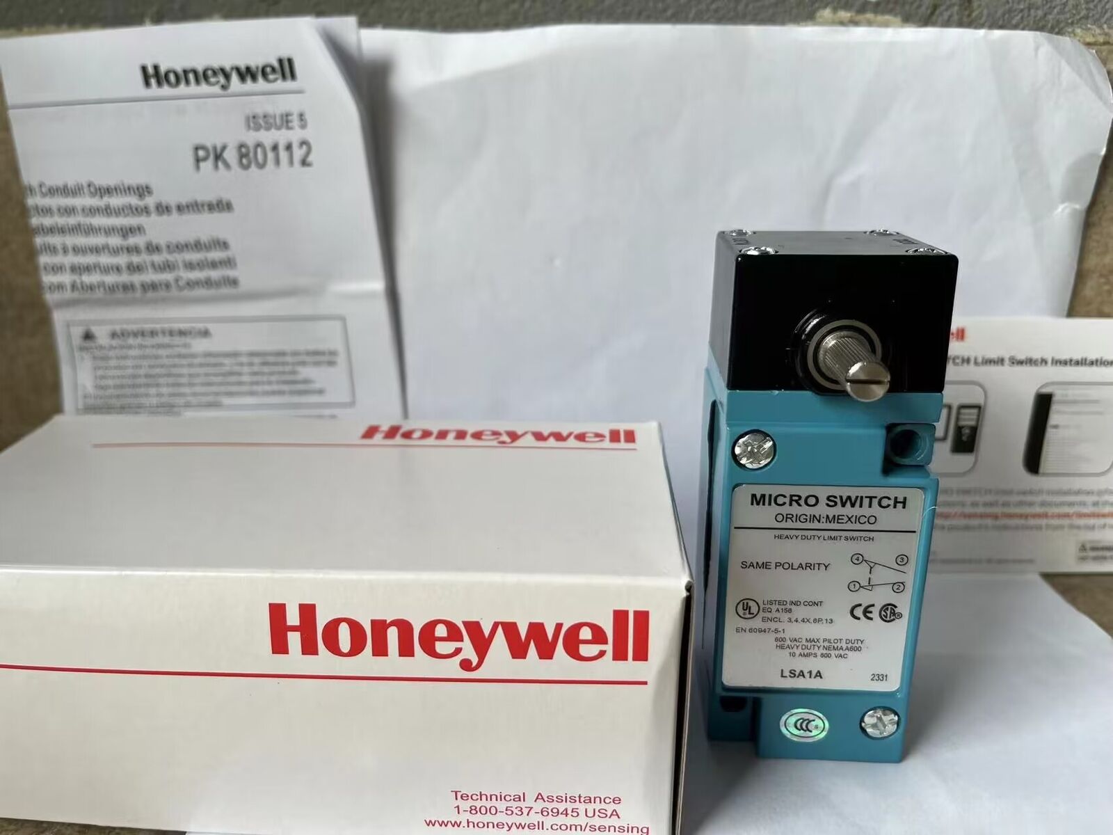 new  In Box Honeywell Micro Switch LSA1A Heavy Duty Limit Switch