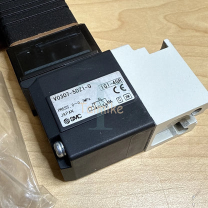 ! SMC VO307-5DZ1-Q 3-Port Solenoid Valve