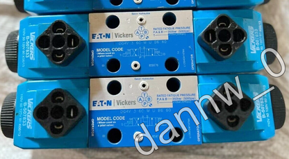 Eaton Vickers DG4V-3-6C solenoid valve - EATON VICKERS