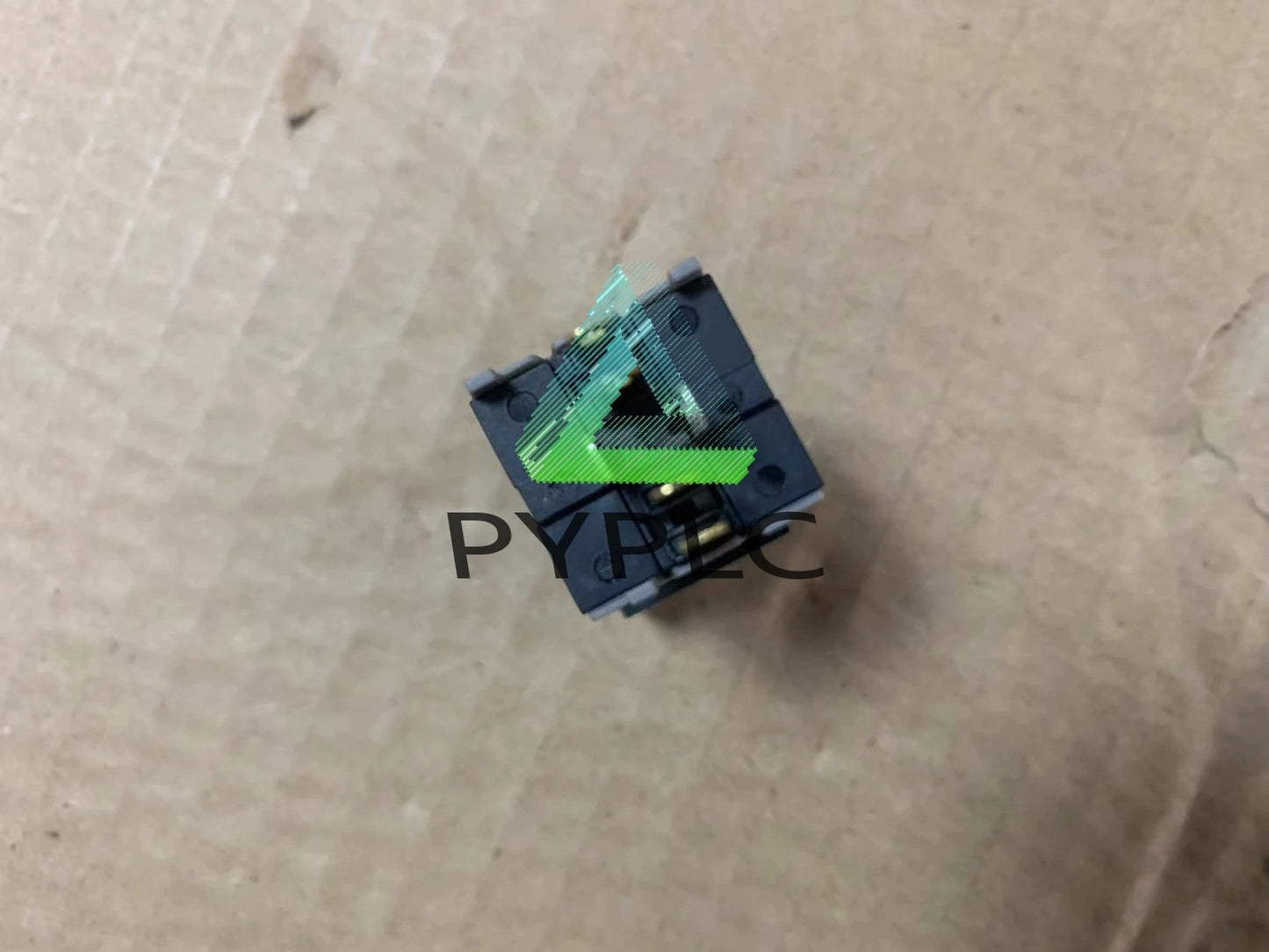 1pcs Fuji Electric AH165-TGL light Switch push button AH165-TGLG11E3~