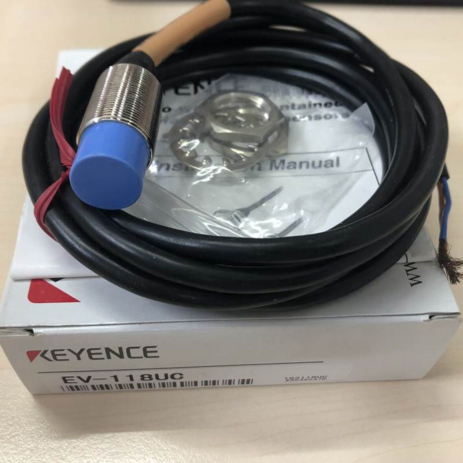 Keyence EV-118UC Proximity Sensor Switch – [Efficient] - KEYENCE