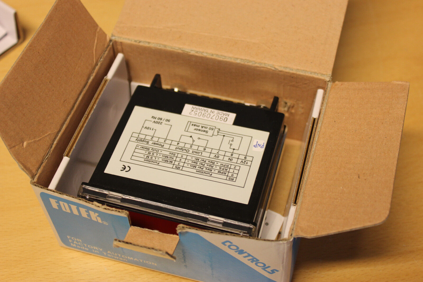 Fotek SM-20P Tachometer & Line Speed Meter - Used - FOTEK