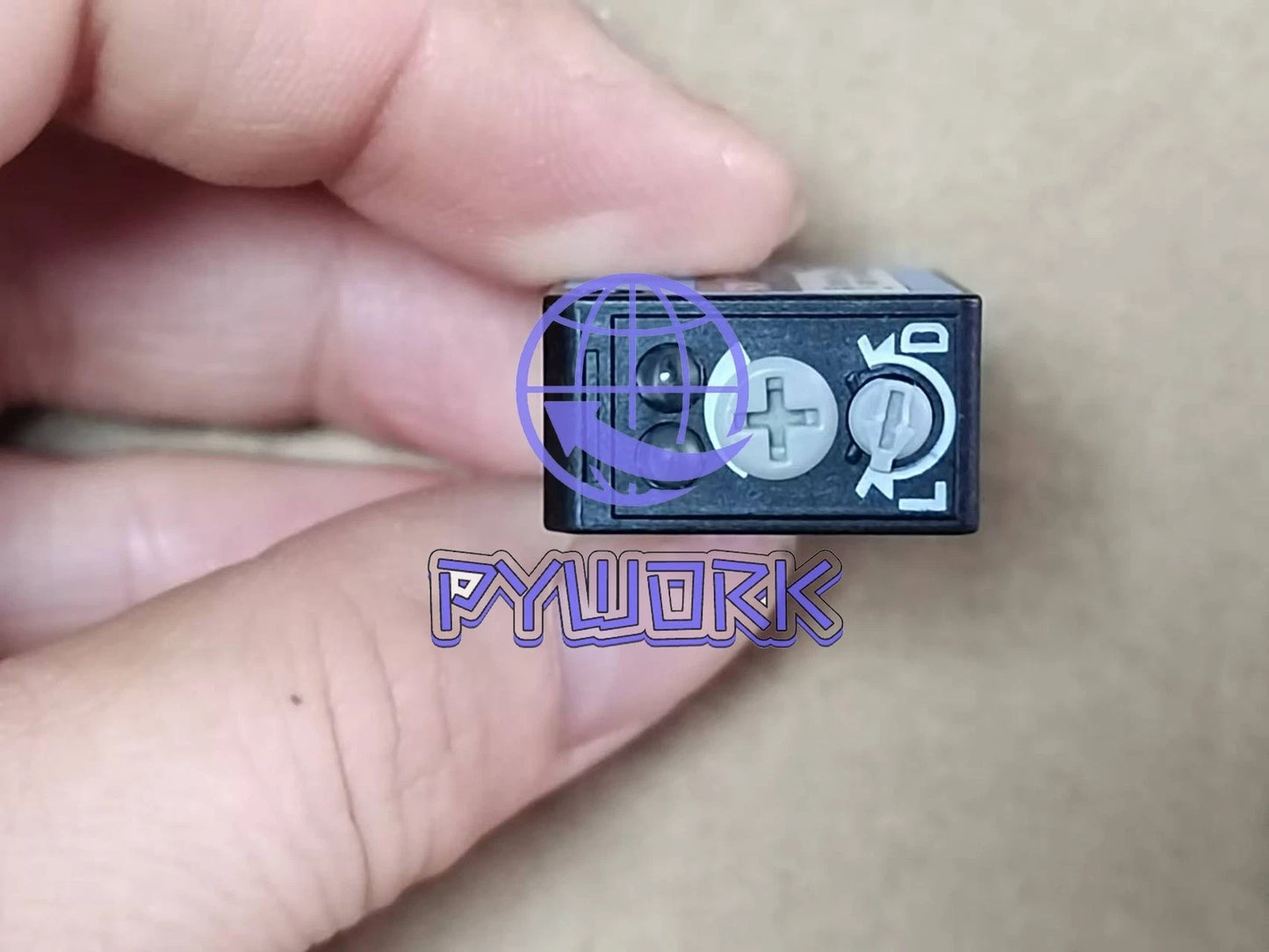 1PCS For SICK WTB8L-P2231 6033221 OPTIC ELECTRONIC sensor