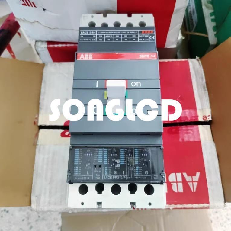1PCS S4H250 SACE PR212/P-LSIG Circuit Breaker - KOEED