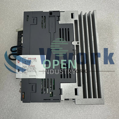 1PCS Mitsubishi MR-J4-10B-RJ SERVO DRIVE