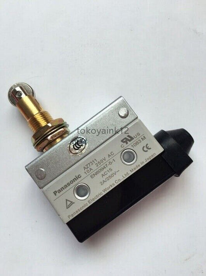 1PC Panasonic AZ7311 Limit Switch - PANASONIC
