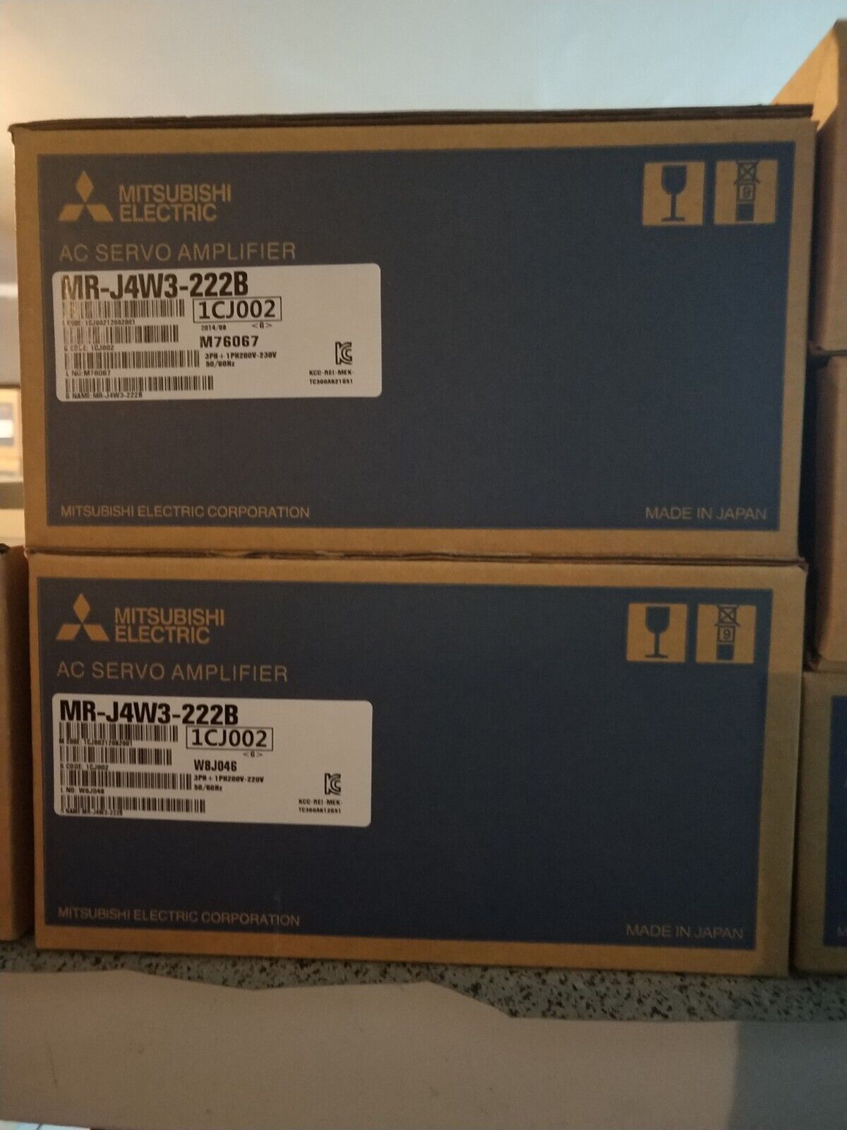 new Mitsubishi MRJ4W3222B Servo drive one year - MITSUBISHI