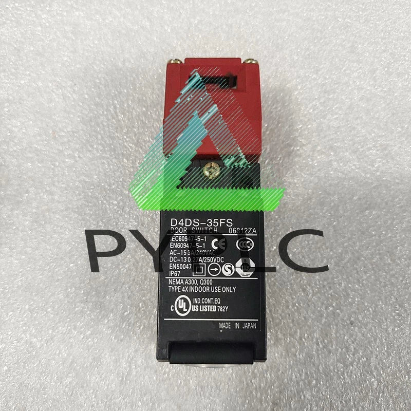 1PC For OMRON Safety Door Switch D4DS-35FS D4DS35FS FREE SHIPPING