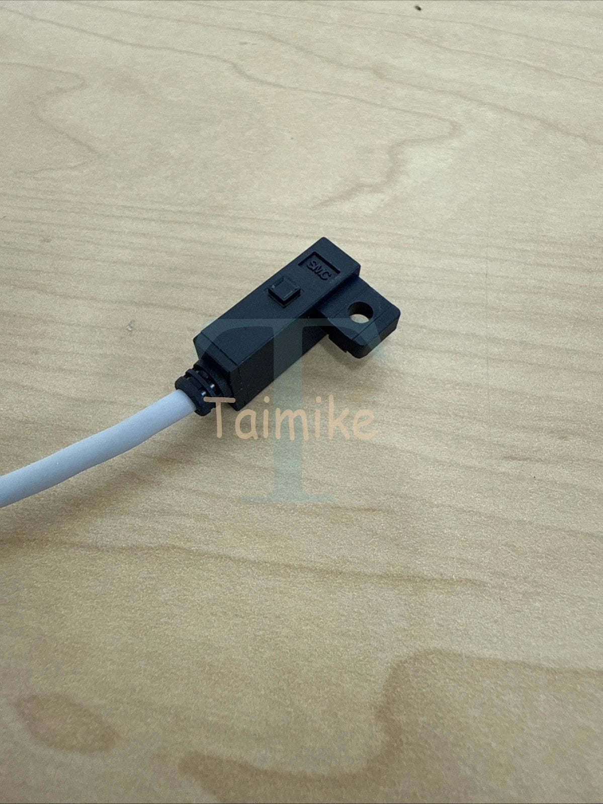! SMC D-F7P Prox Plug In Type 20” Proximity Switch